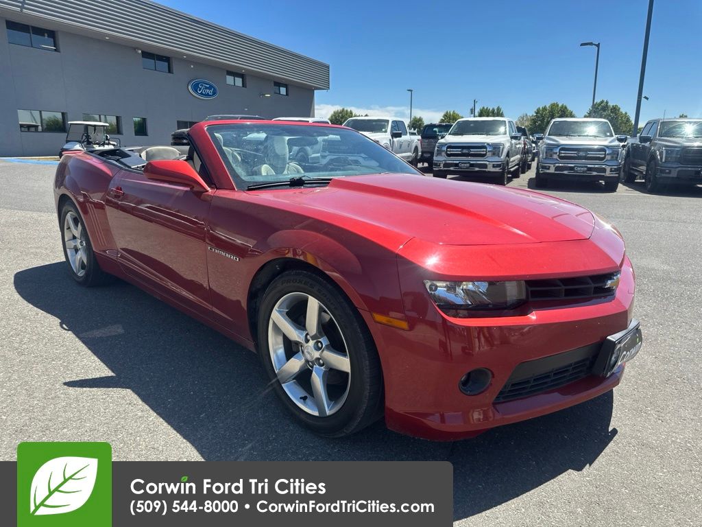 Red Rock Metallic 2015 Chevrolet Camaro Convertible Rear-Wheel Drive 6-Speed Automatic
