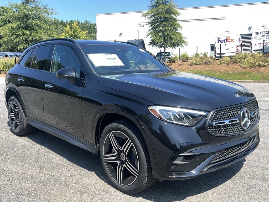 2024 Mercedes-Benz GLC GLC 300 2