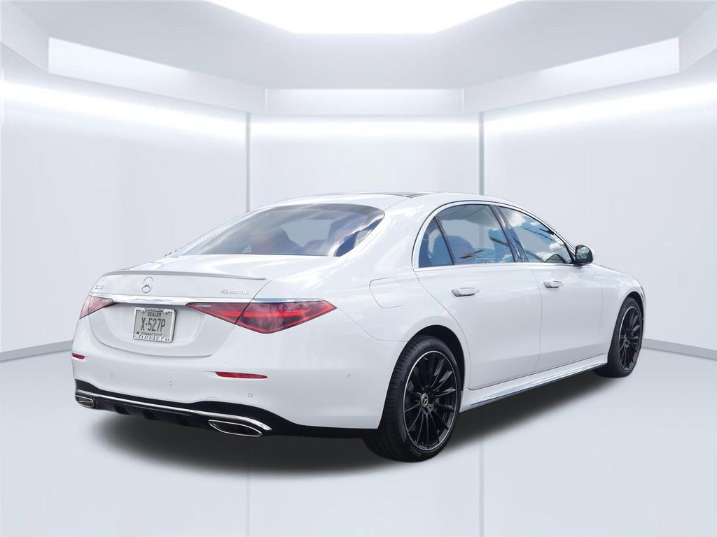 Thumbnail: 2026 Mercedes-Benz S-Class - 5