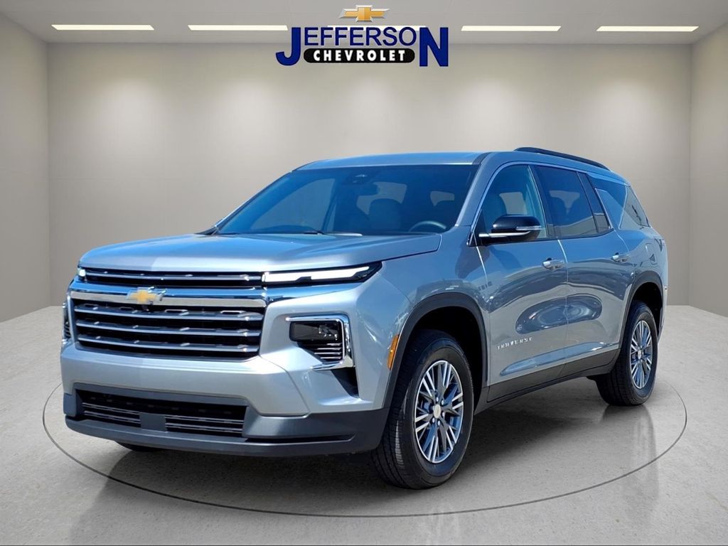 Sterling Gray Metallic 2025 Chevrolet Traverse SUV / Crossover Front-Wheel Drive 8-Speed Automatic