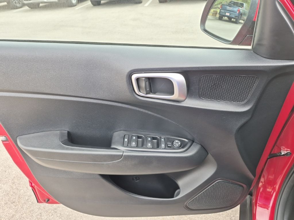 Used Car 2022 Hyundai Venue  Sel For Sale Under $20,000 In Austin, Texas