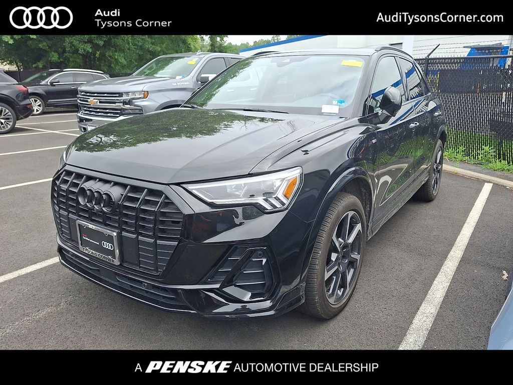 Thumbnail: 2025 Audi Q3 - 1