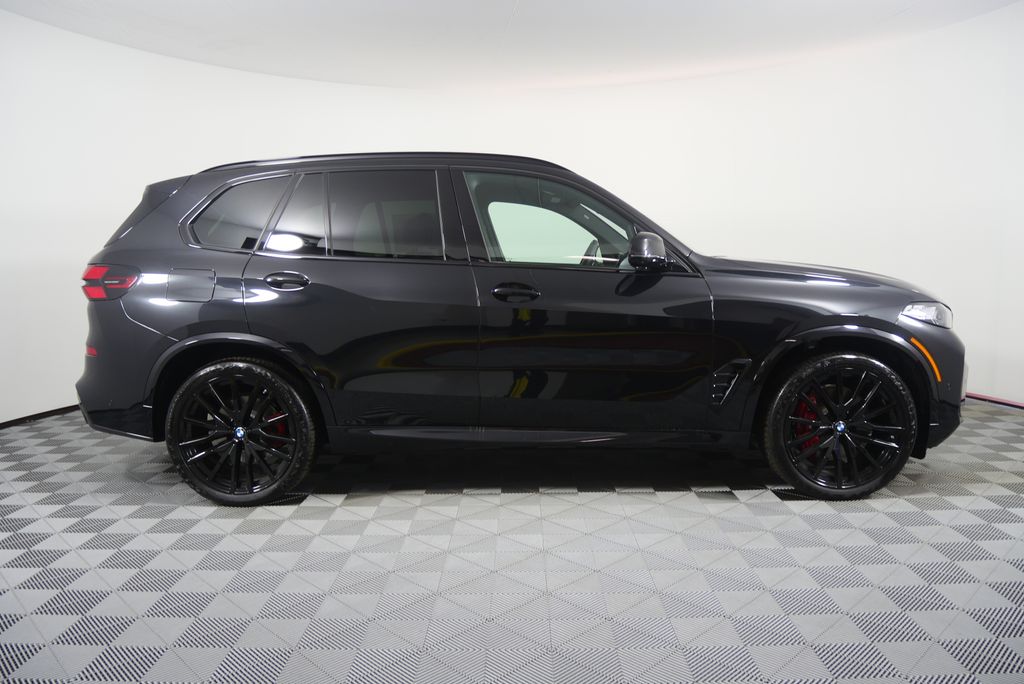 Thumbnail: 2026 BMW X5 - 2
