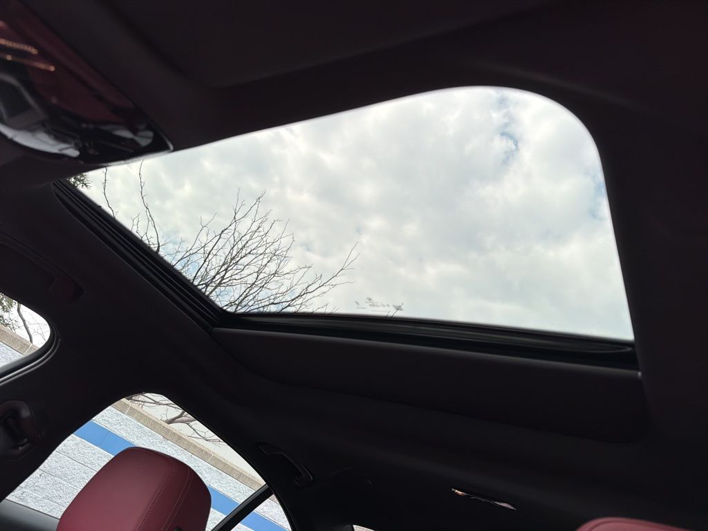 Thumbnail: 2024 BMW i5 - 11