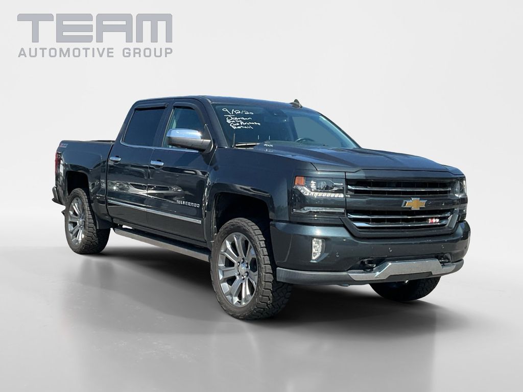 2017 Chevrolet Silverado 1500 LTZ Crew Cab 4WD