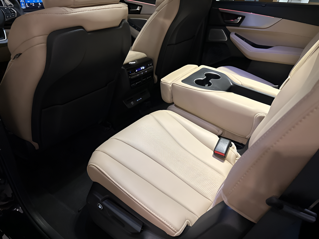 Used Car 2025 Acura Mdx  Technology Package For Sale Under $50,000 In Austin, Texas