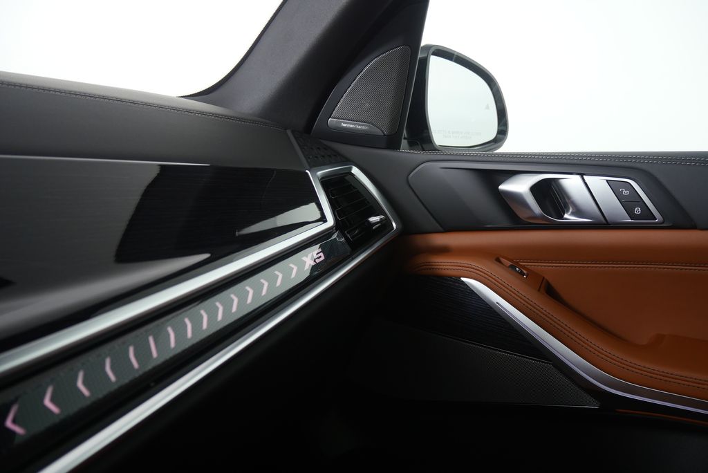 Thumbnail: 2026 BMW X5 - 28