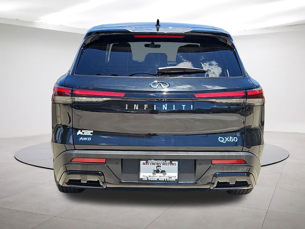2023 INFINITI QX60 PURE Black at Lugoff Nissan