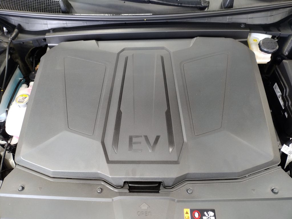 2026 Hyundai IONIQ 5 SE