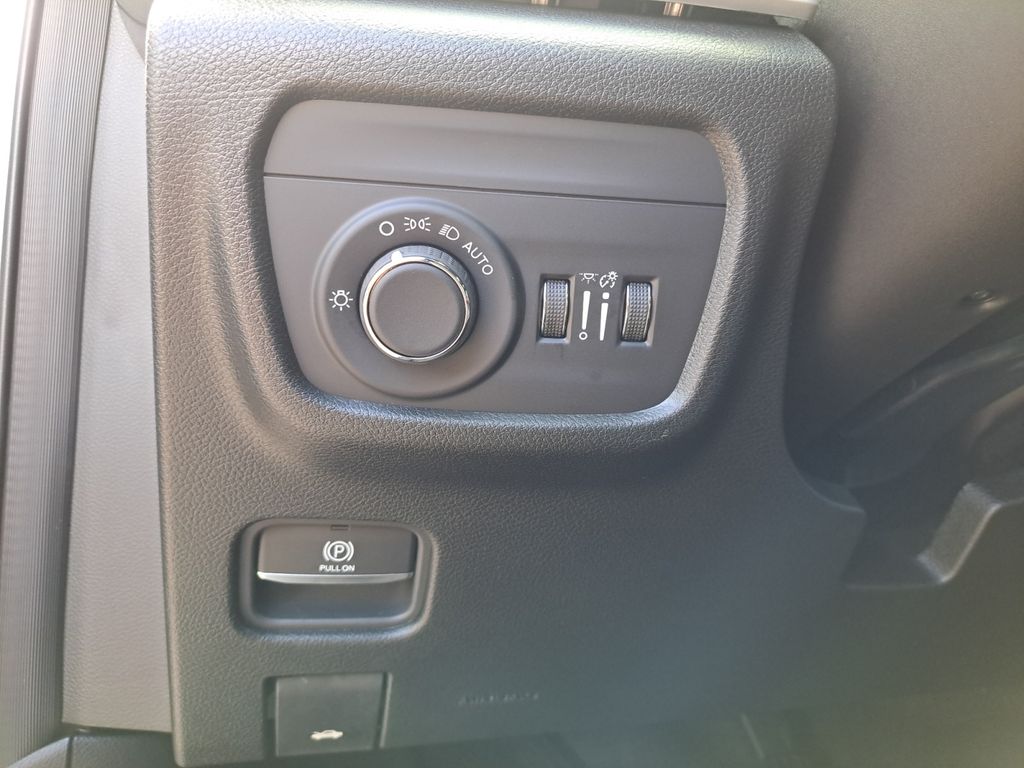 New Car 2025 Jeep Grand Cherokee  Altitude X For Sale Under $40,000 In Austin, Texas