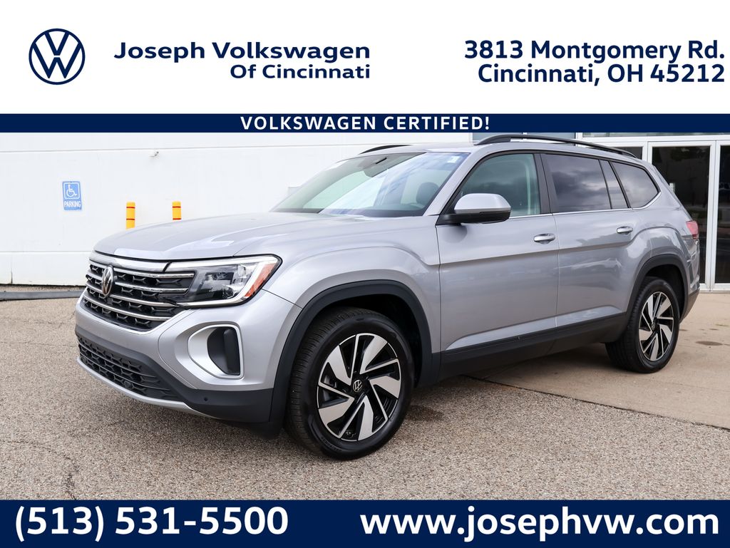 Silver Mist Metallic 2024 Volkswagen Atlas SUV / Crossover All-Wheel Drive 8-Speed Automatic
