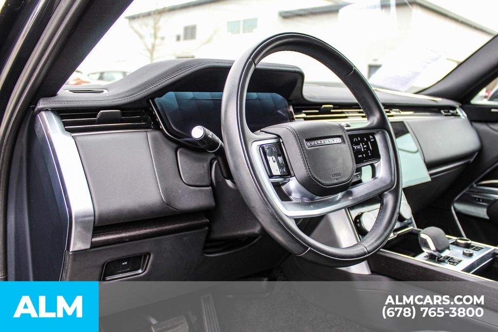 Used 2023 Gray Land Rover SE image 25