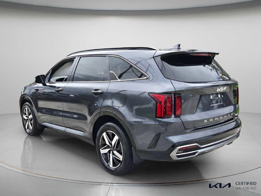 2022 Kia Sorento - $25,187