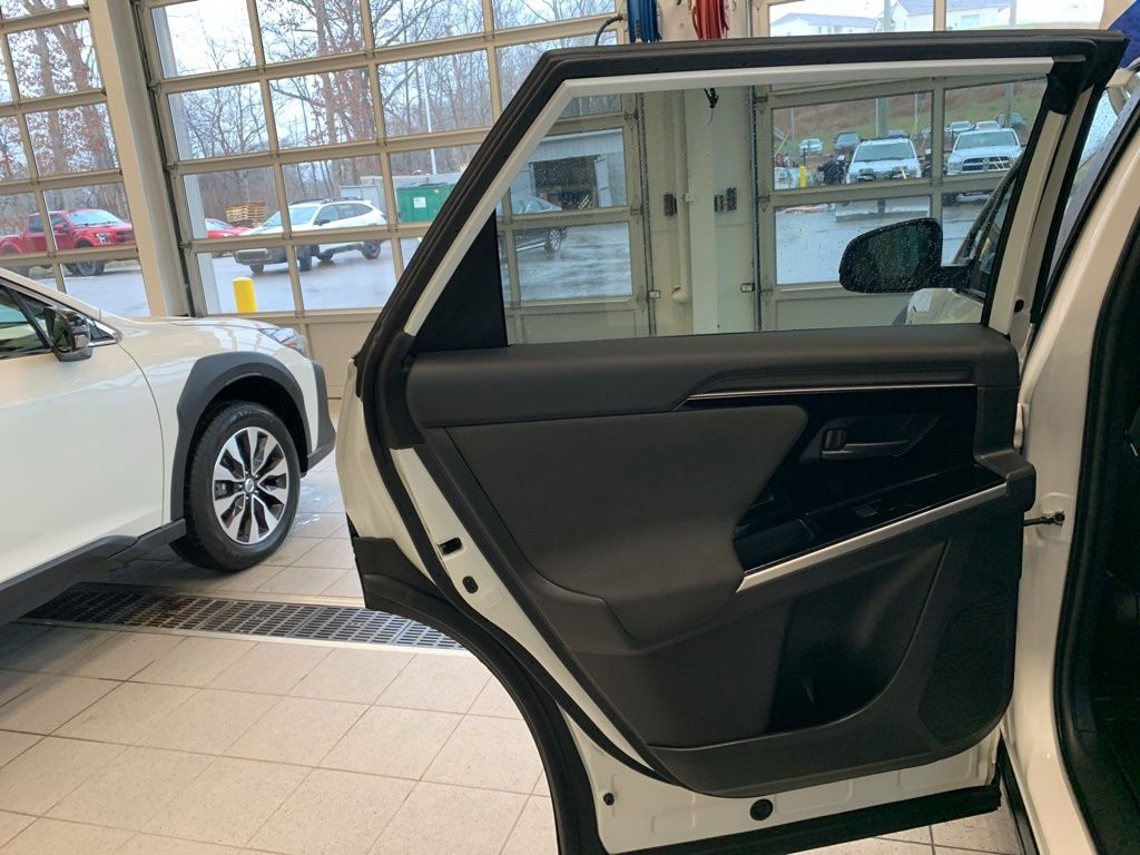 Certified Used 2023 White Subaru Premium image 13