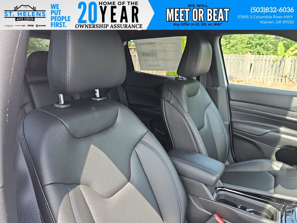2025 Jeep Compass Limited - Photo 28