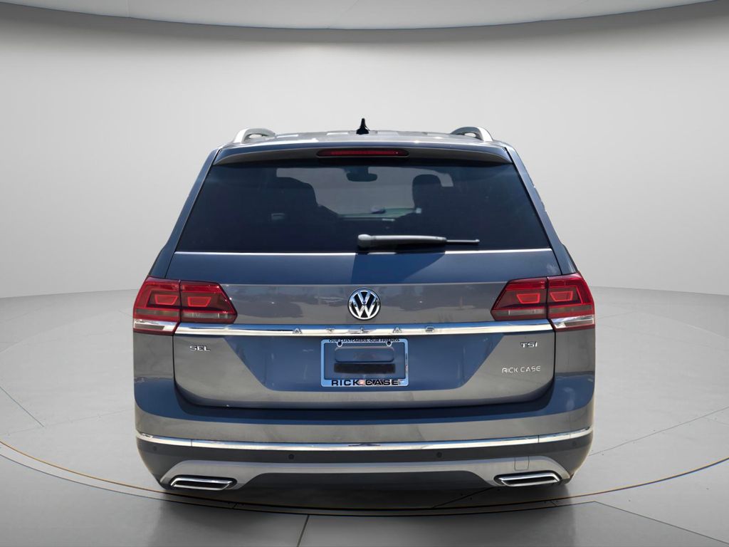 2018 Volkswagen Atlas - $14,900