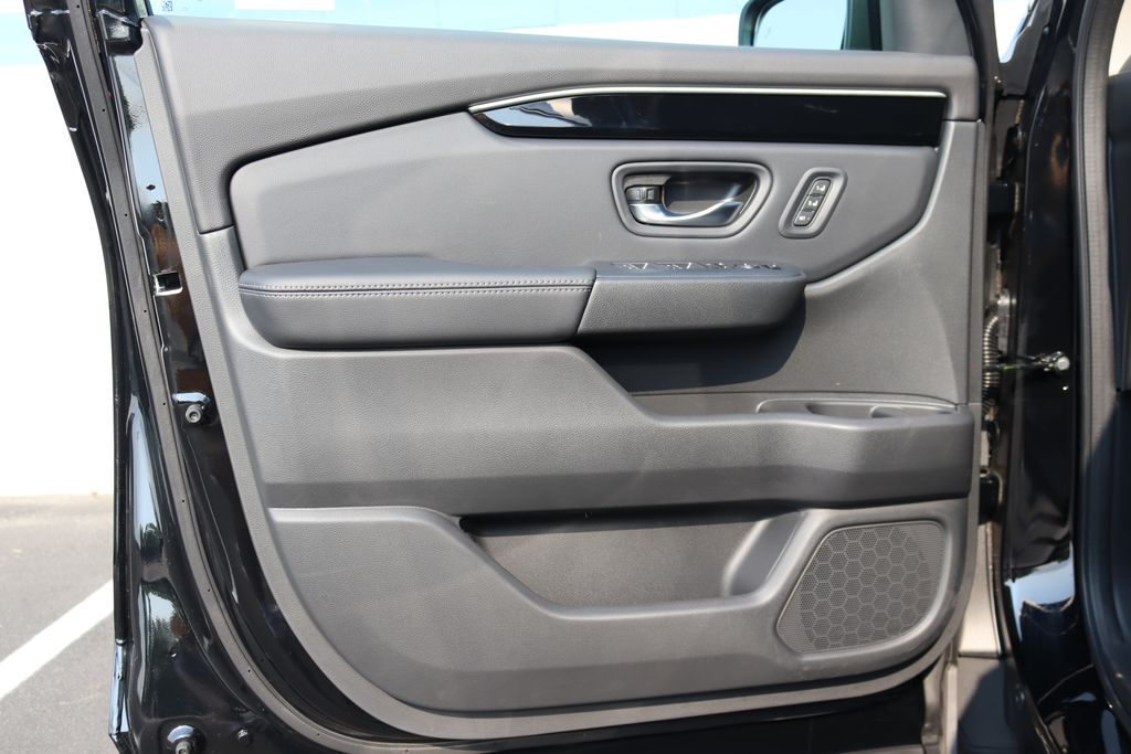 2025 Honda Pilot EX-L 27