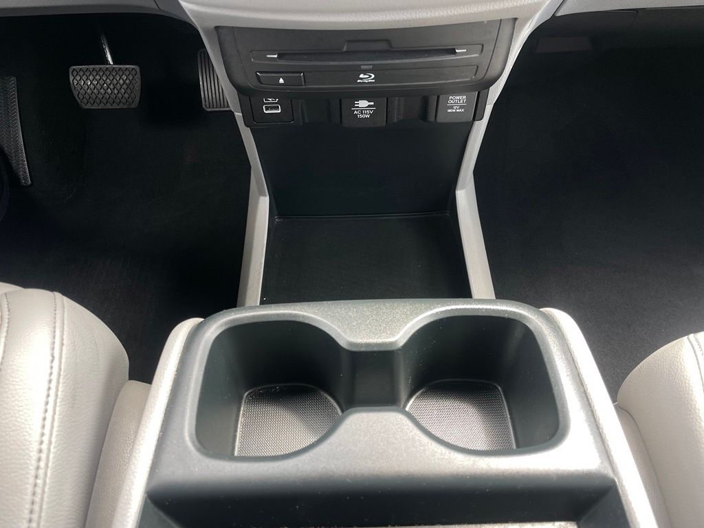 Thumbnail: 2023 Honda Odyssey - 19