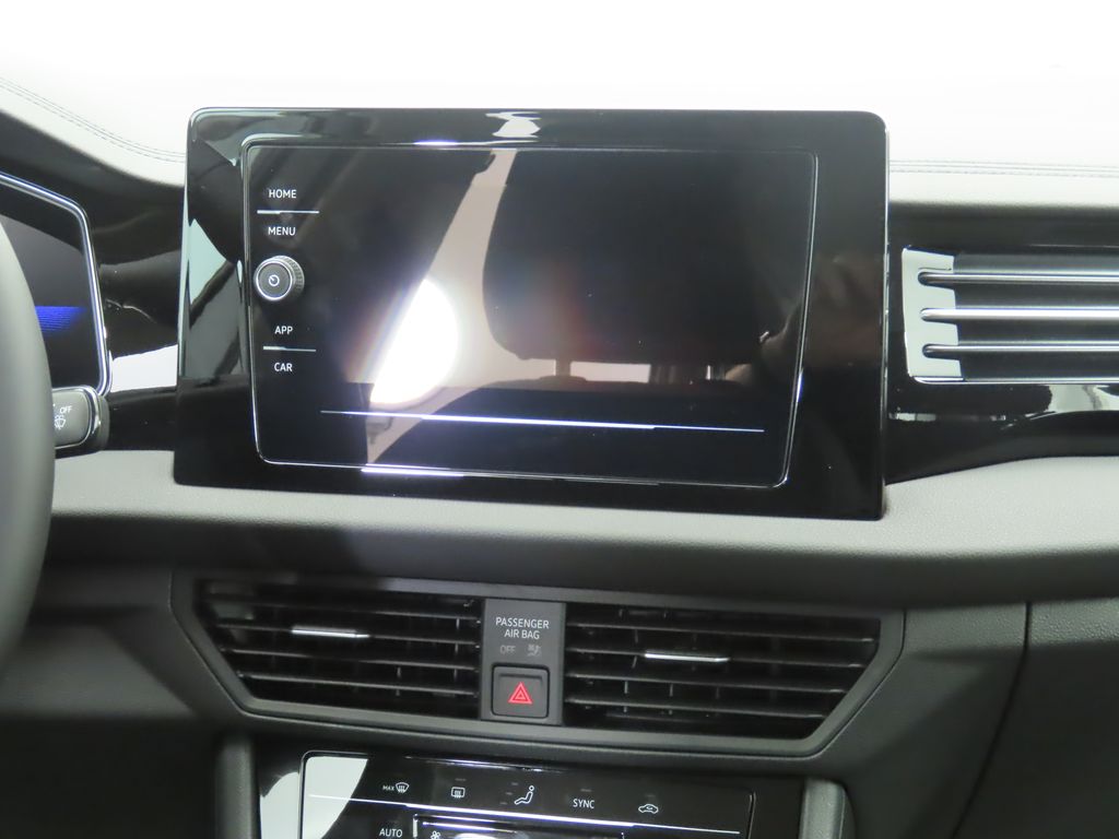 Thumbnail: 2025 Volkswagen Jetta - 14