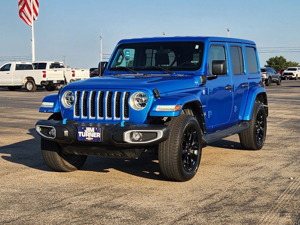 2022 Jeep Wrangler Unlimited Sahara 4xe 3