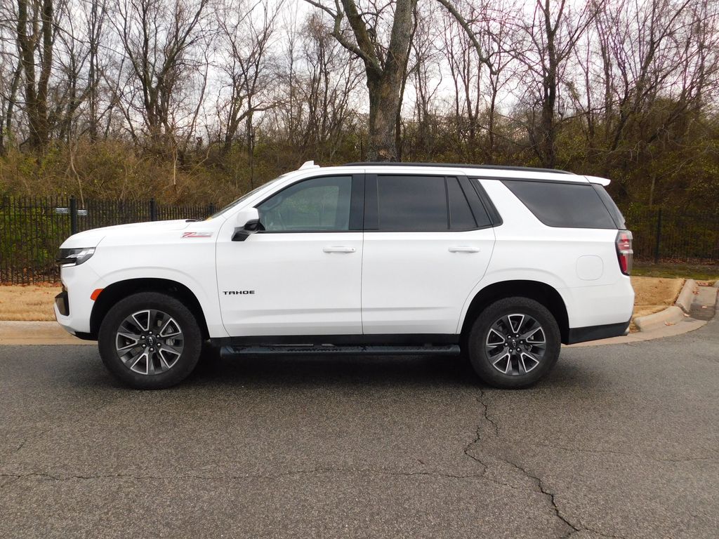 Thumbnail: 2024 Chevrolet Tahoe - 2