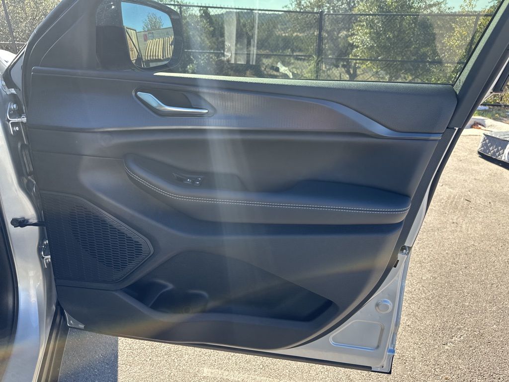 New Car 2025 Jeep Grand Cherokee  For Sale Under $50,000 In Austin, Texas