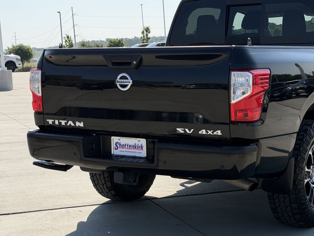 Used 2021 Nissan Titan Truck