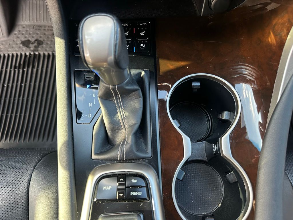 Thumbnail: 2019 Lexus RX - 26