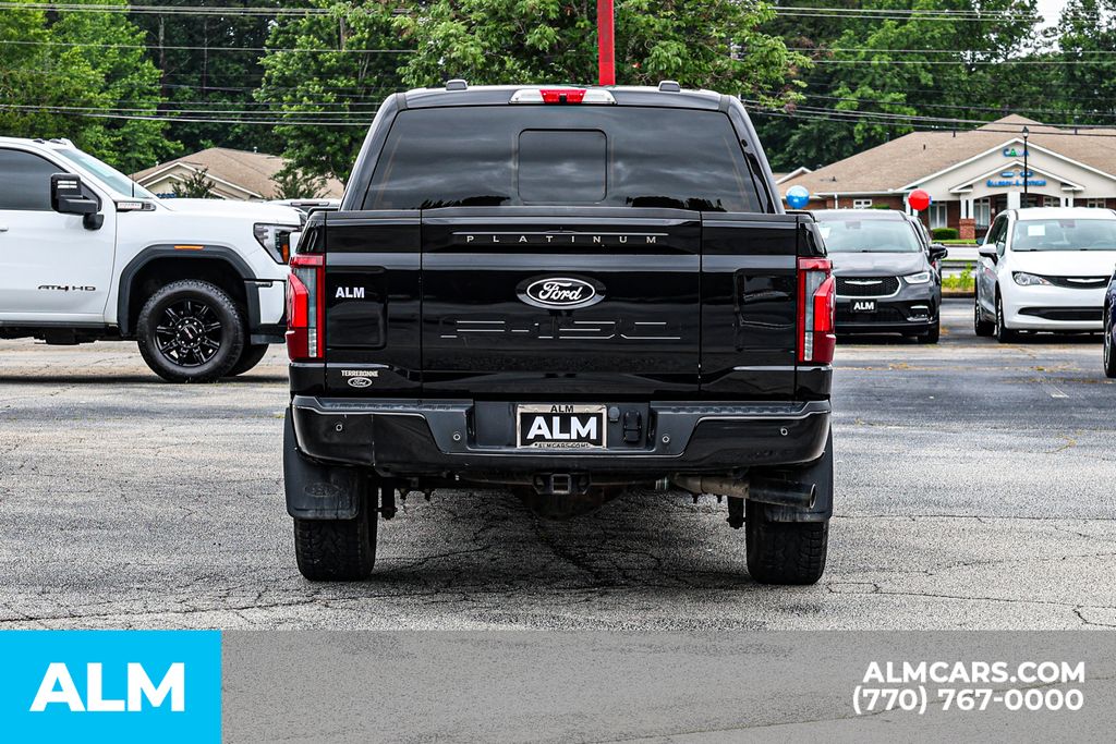 Used 2024 Black Ford Full Hybrid Platinum image 12