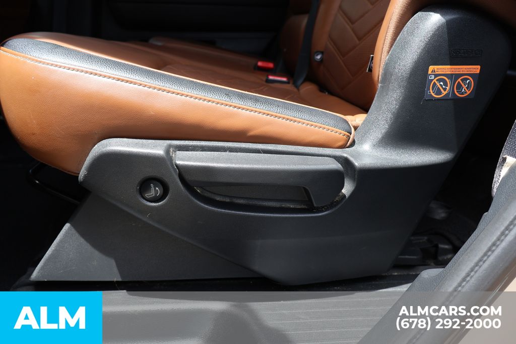 Used 2023 Beige Nissan Platinum image 18