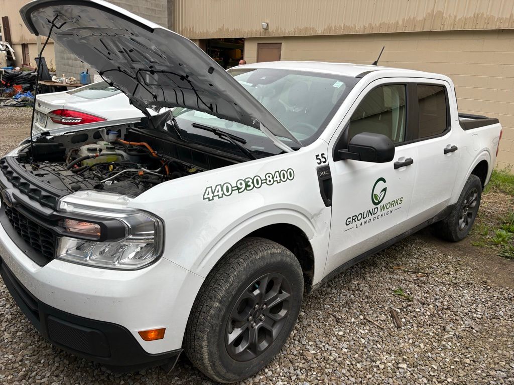 Oxford White 2024 Ford Maverick XLT SuperCrew FWD Pickup Truck Front-Wheel Drive Continuously Variable Transmission
