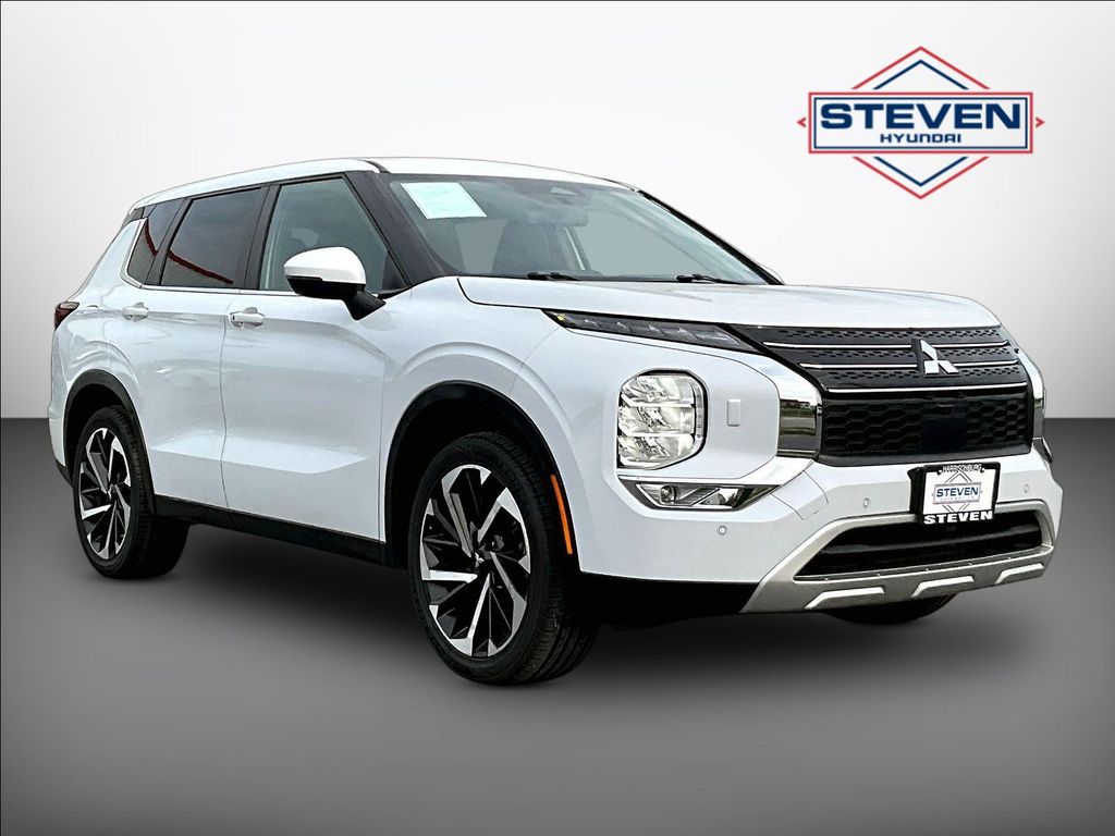 White Diamond 2023 Mitsubishi Outlander SUV / Crossover All-Wheel Drive Continuously Variable Transmission
