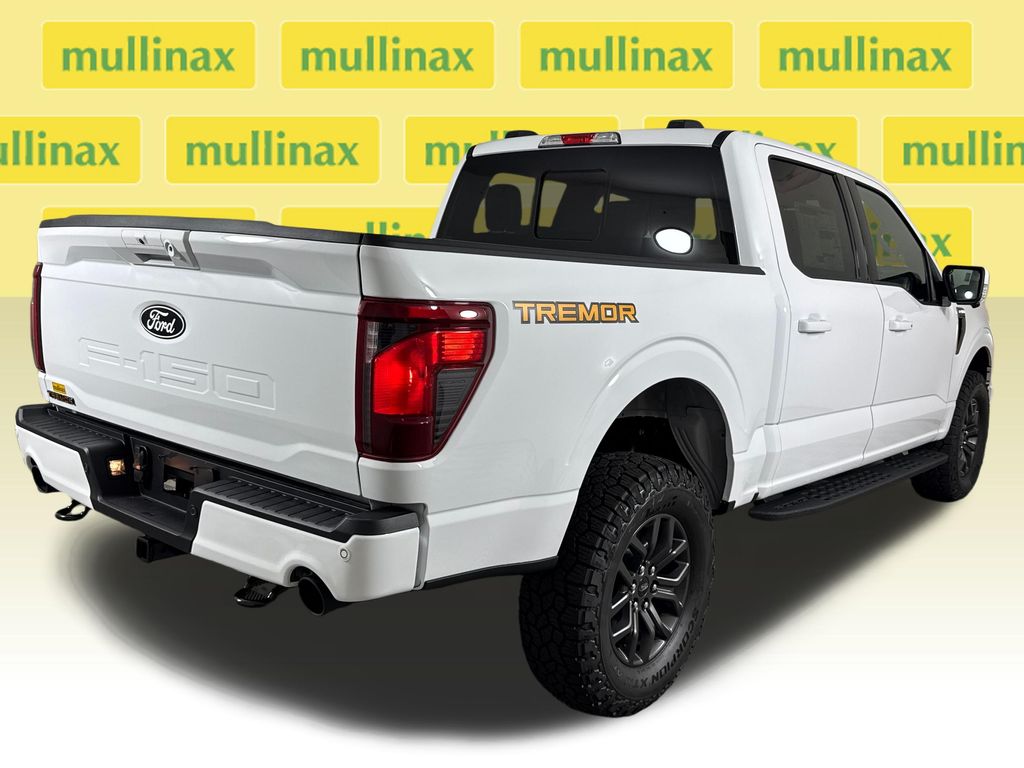 New 2026 White Ford Tremor image 19