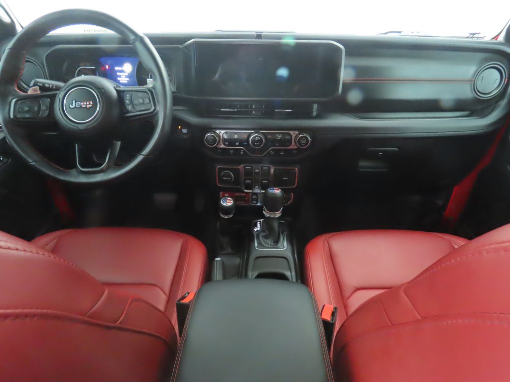 2024 Jeep Wrangler Rubicon 13
