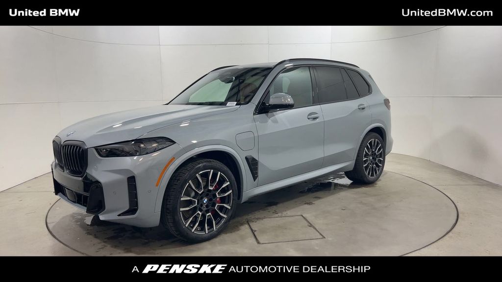 2025 BMW X5 xDrive50e 4