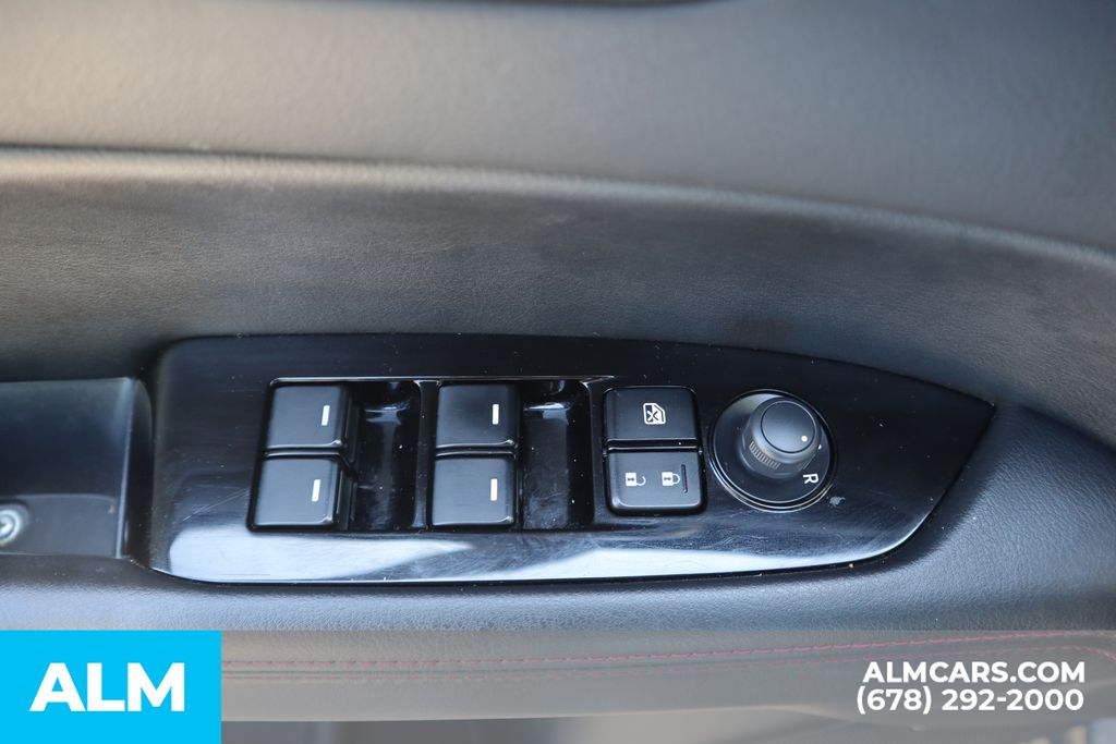 Used 2024 Gray Mazda 2.5 S Carbon Edition image 15
