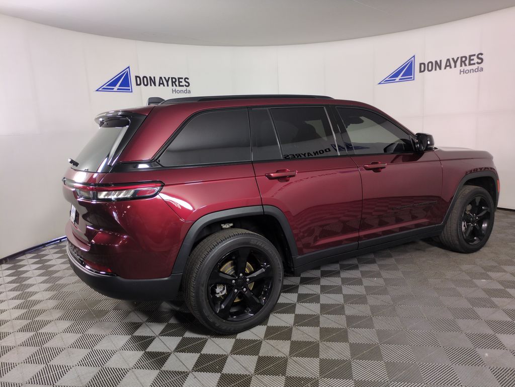 Used 2023 Jeep Grand Cherokee For Sale in Fort Wayne, IN