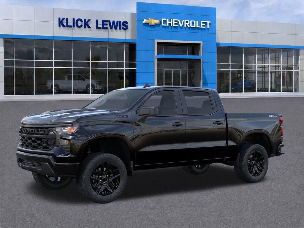 2026 Chevrolet Silverado 1500 Custom Trail Boss Black at Klick Lewis Buick Chevrolet