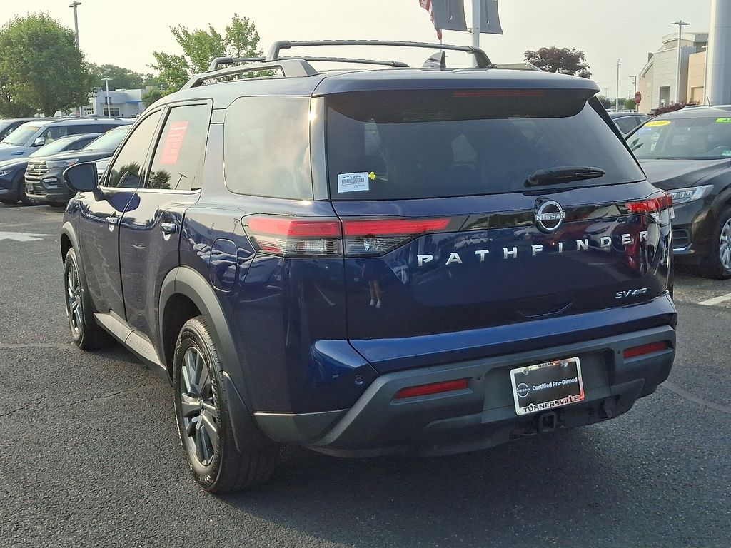 2023 Nissan Pathfinder SV 4