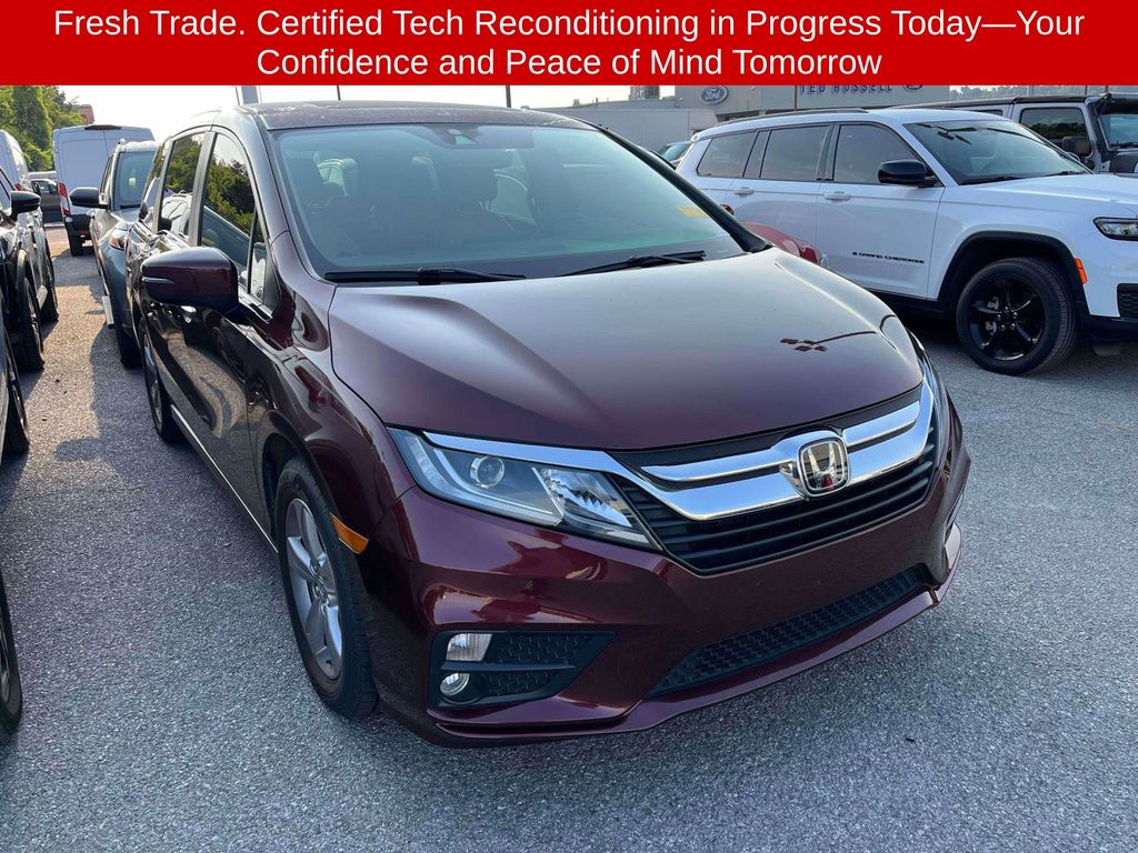 Red (Burgundy) 2019 Honda Odyssey Minivan Front-Wheel Drive 9-Speed Automatic