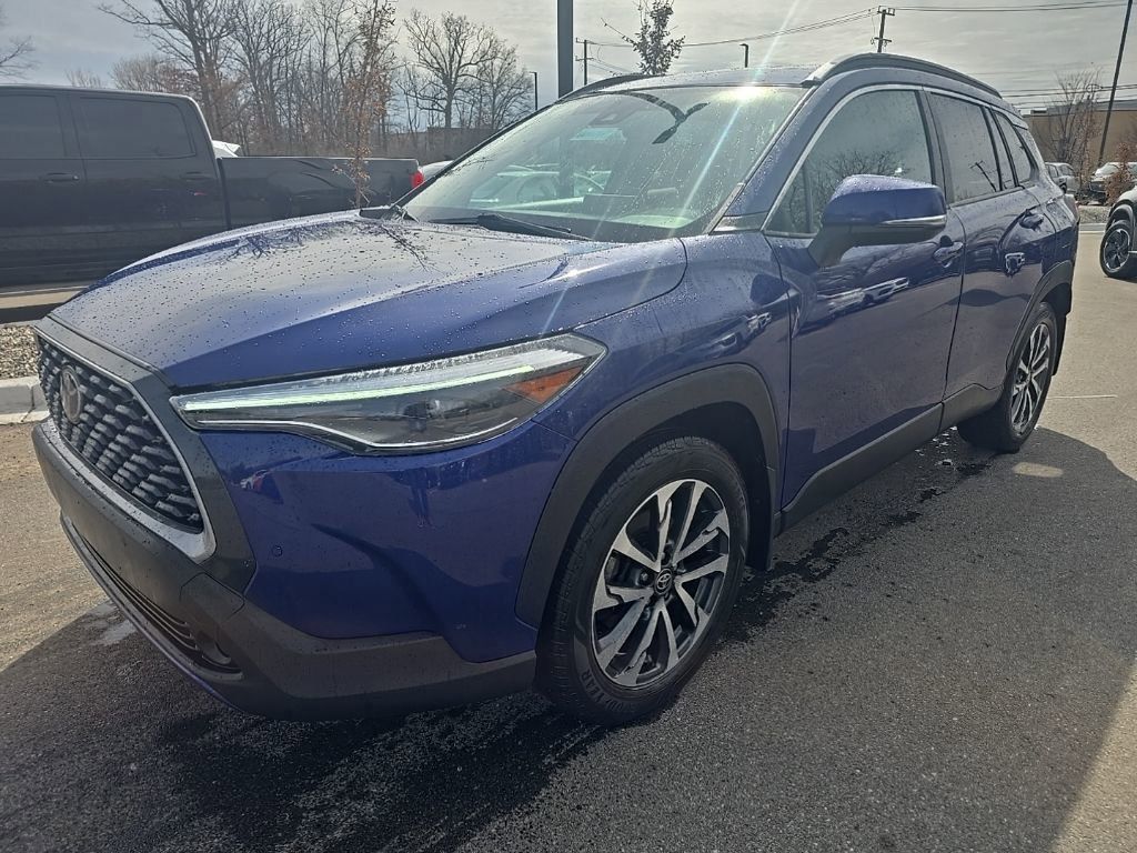 2022 Toyota Corolla Cross XLE