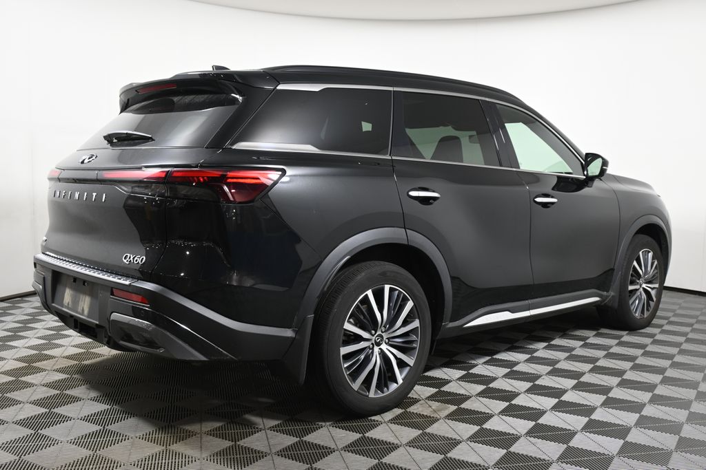 Thumbnail: 2023 INFINITI QX60 - 7