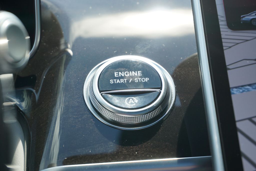 Thumbnail: 2026 Mercedes-Benz S-Class - 32