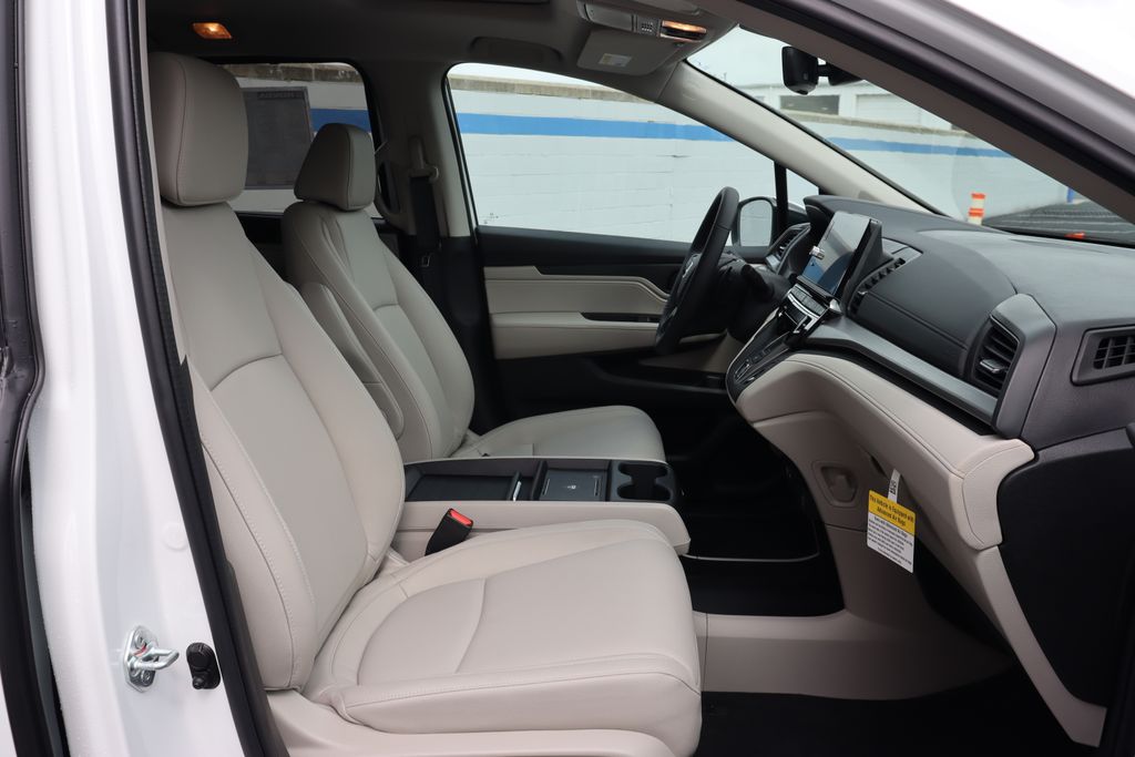 2025 Honda Odyssey EX-L 21