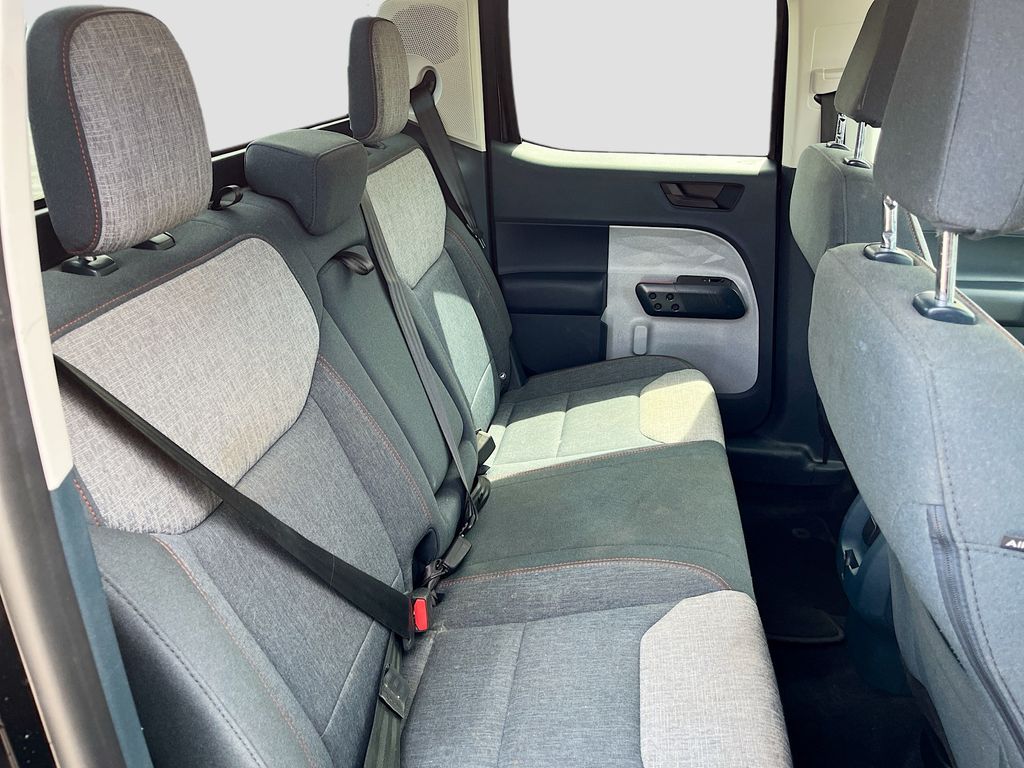Used 2024 Black Ford XLT image 22