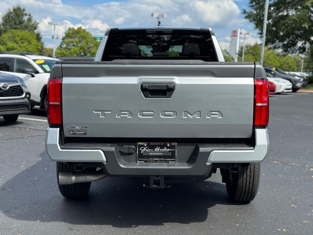 2025 Toyota Tacoma SR5 Double Cab photo 8