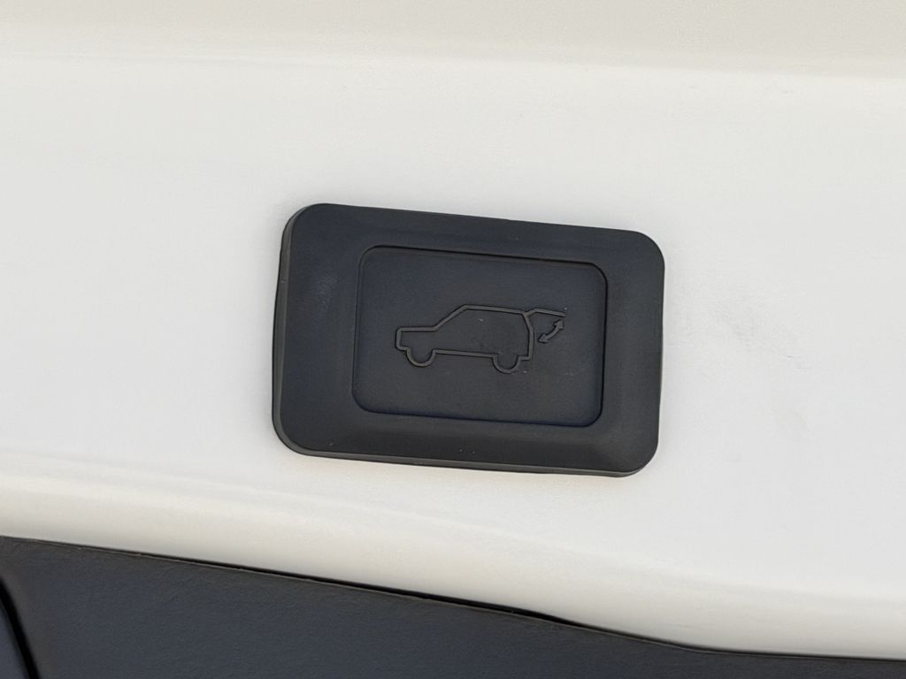 Used 2024 Toyota RAV4 SUV