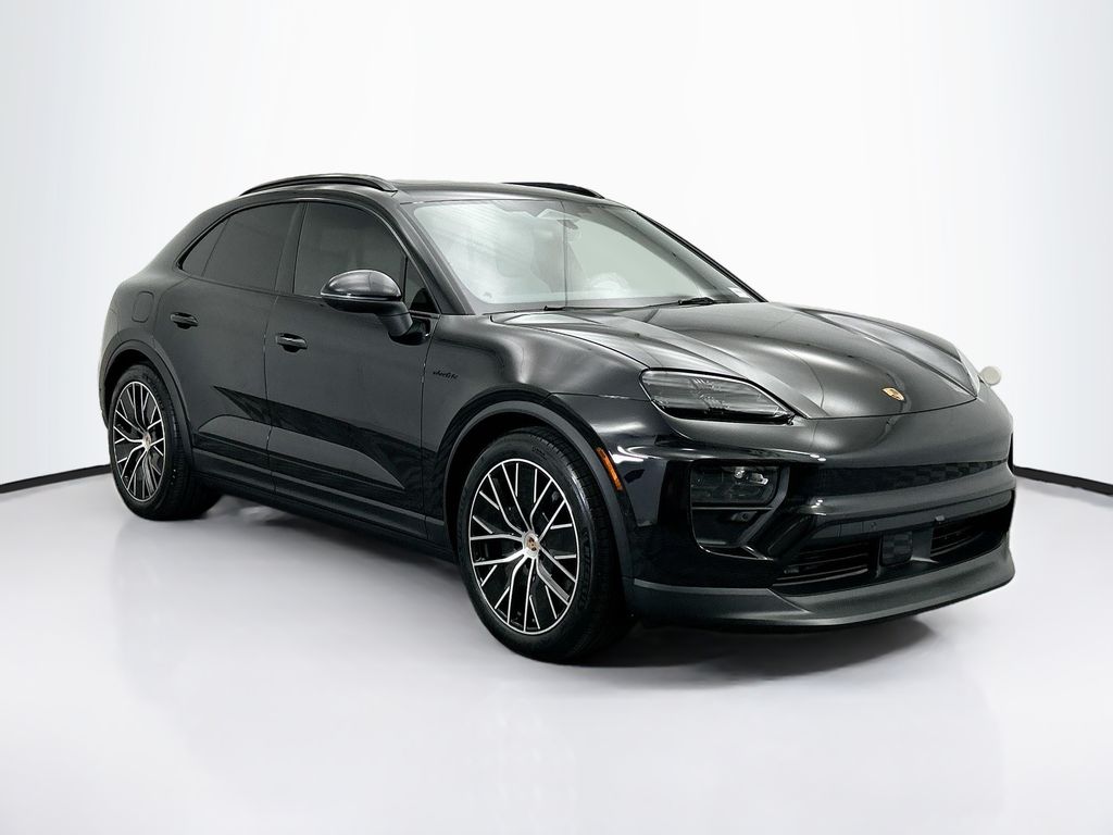Thumbnail: 2025 Porsche Macan - 9
