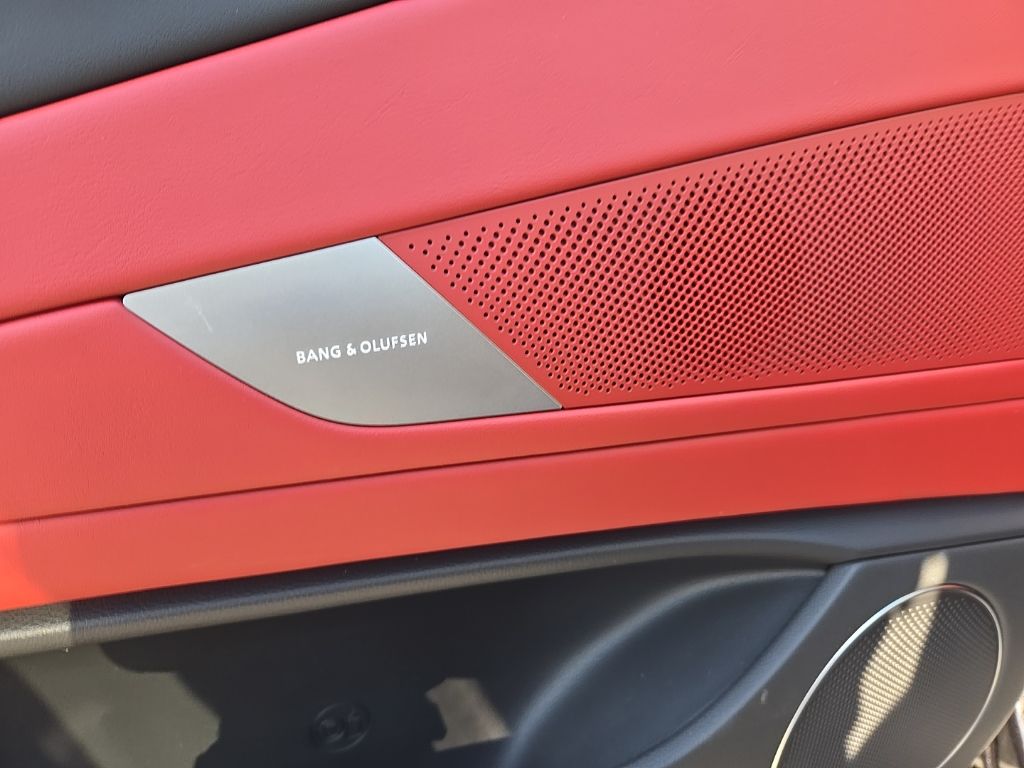 Thumbnail: 2025 Genesis G80 - 18