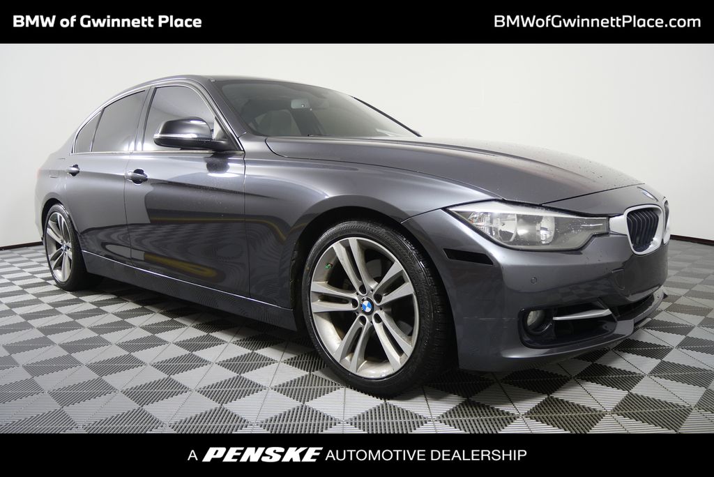Thumbnail: 2013 BMW 3 Series - 1
